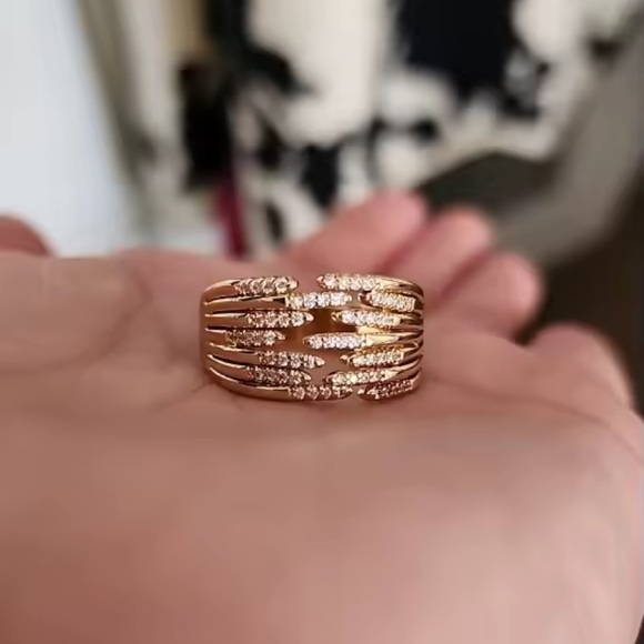 Anthropologie Spiral Gold Crystal Ring - Picture 5 of 14